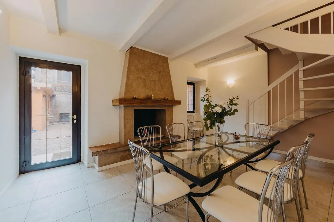 Hotel Le Due Dame Manerba del Garda 0*,