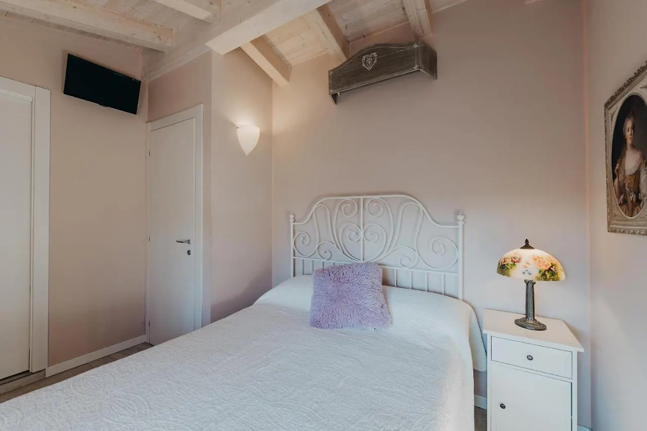 Hotel Le Due Dame Manerba del Garda Affittacamere
