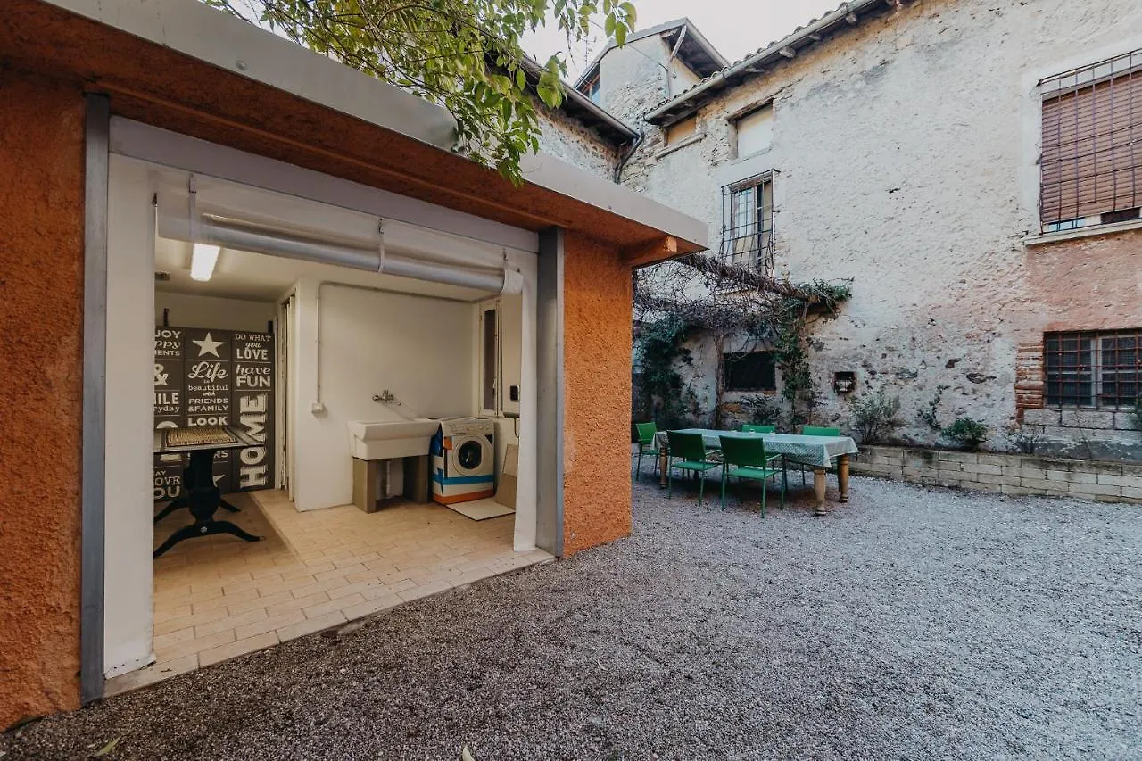 Affittacamere Hotel Le Due Dame Manerba del Garda
